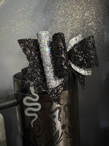 Skull and snake straw bow