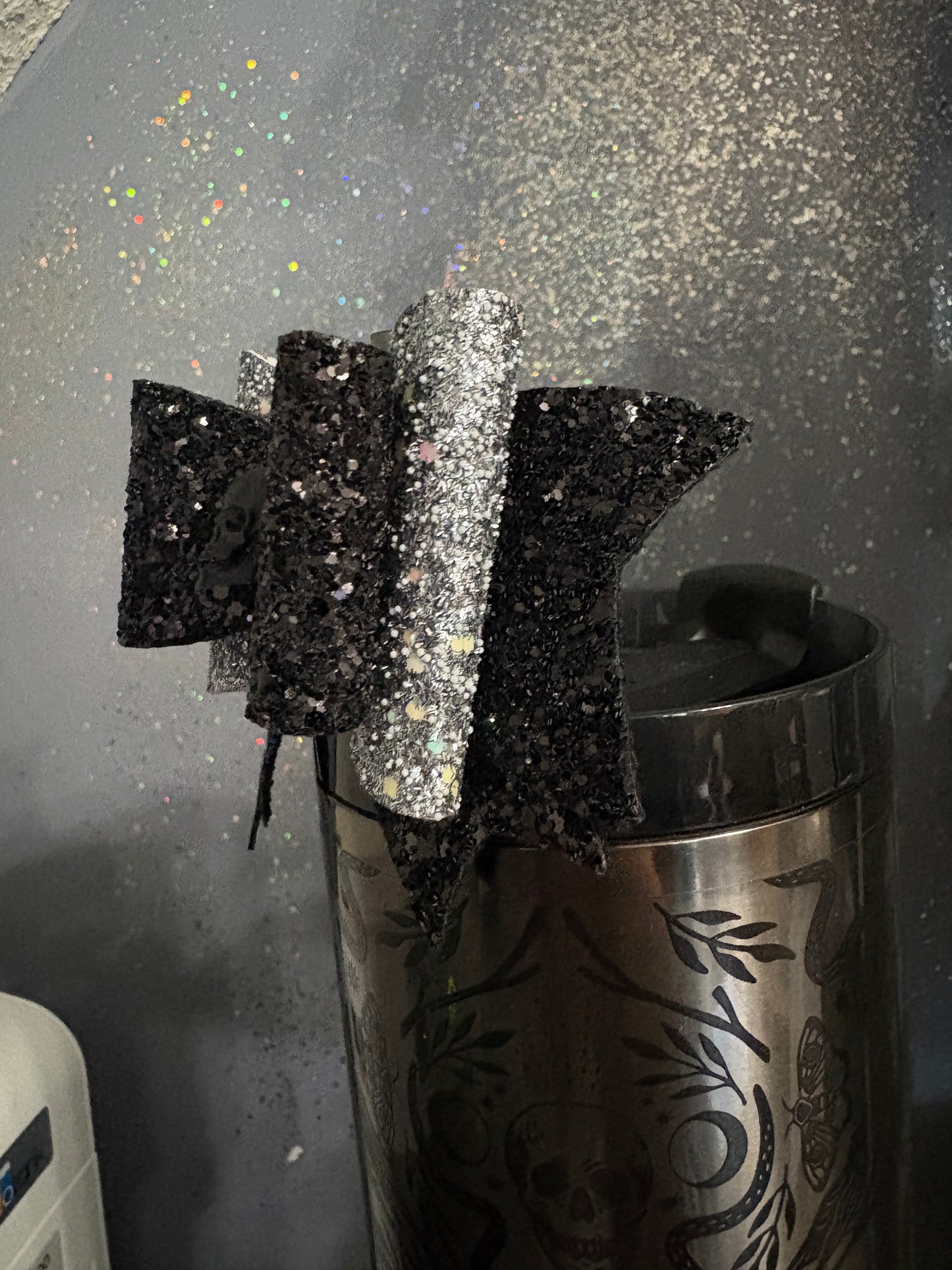 Skull and snake straw bow