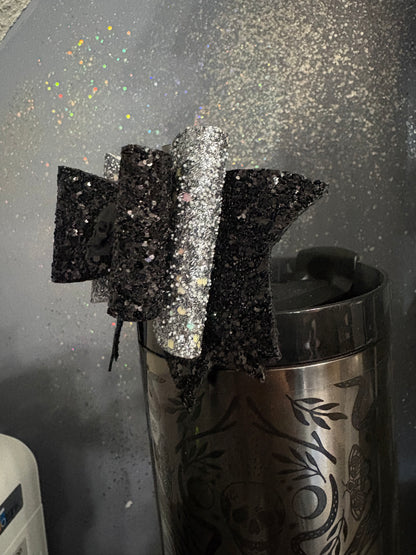 Skull and snake straw bow